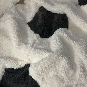 Pottery Barn Kids Black and Cream Sherpa bean bag slipcover